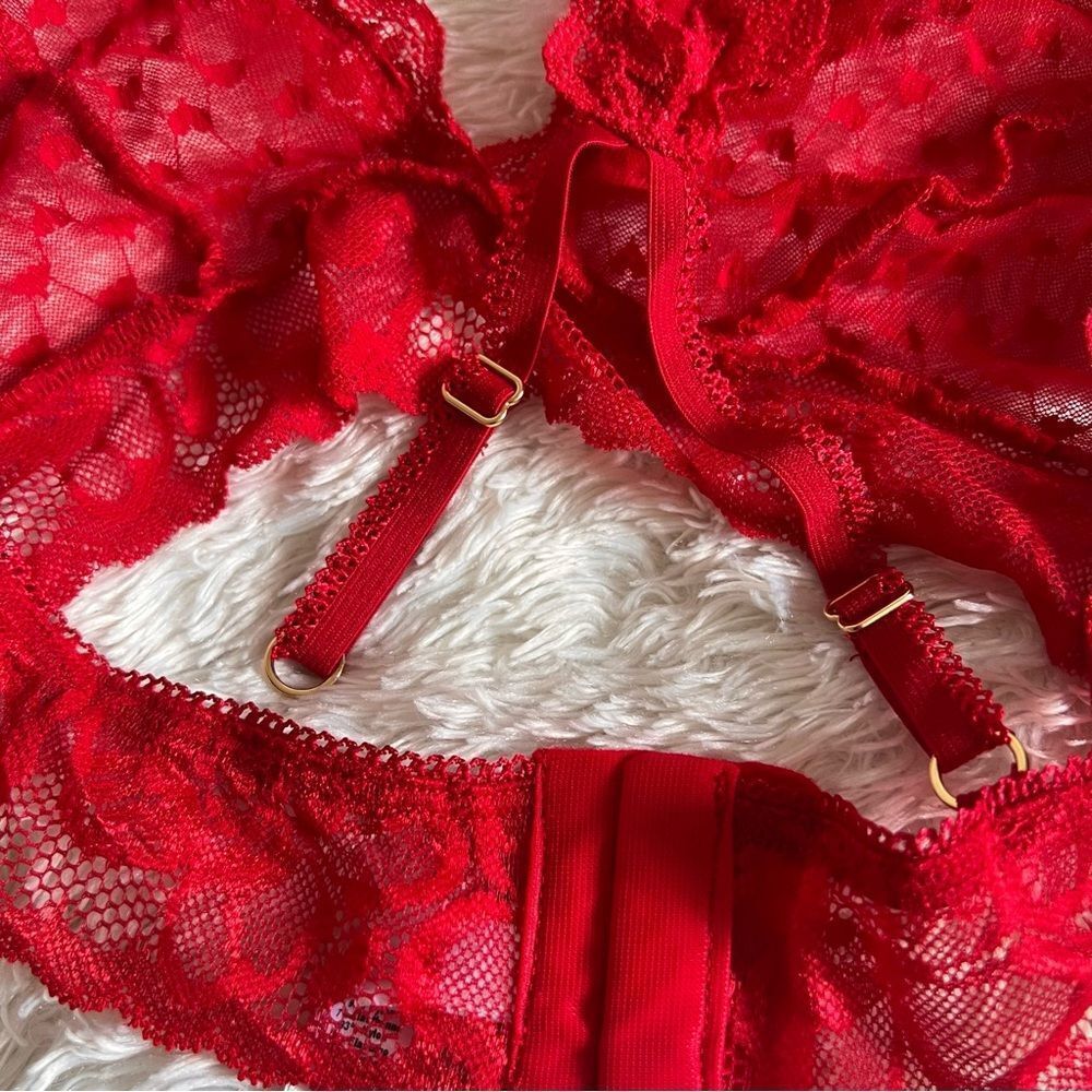 Mapale Red Heart Lace Bralette Small / Medium NEW with defects - Picture 4 of 7